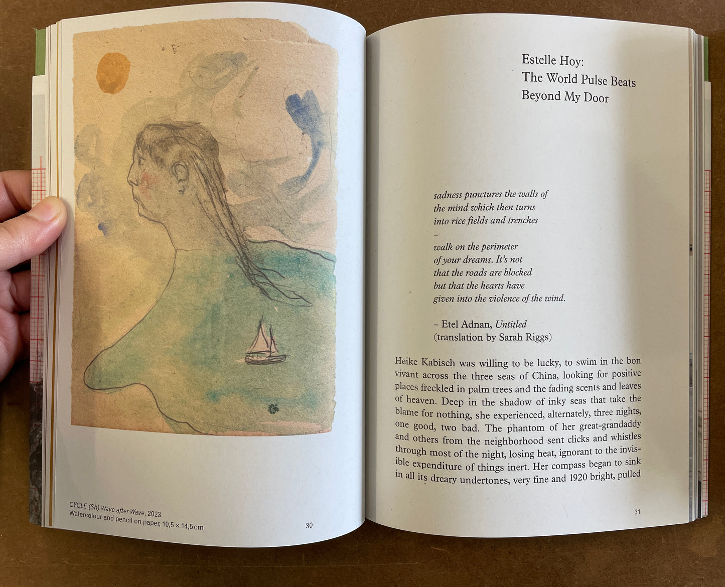 The World Pulse Beats Beyond My Door - Heike Kabisch (ChertLüdde Books)