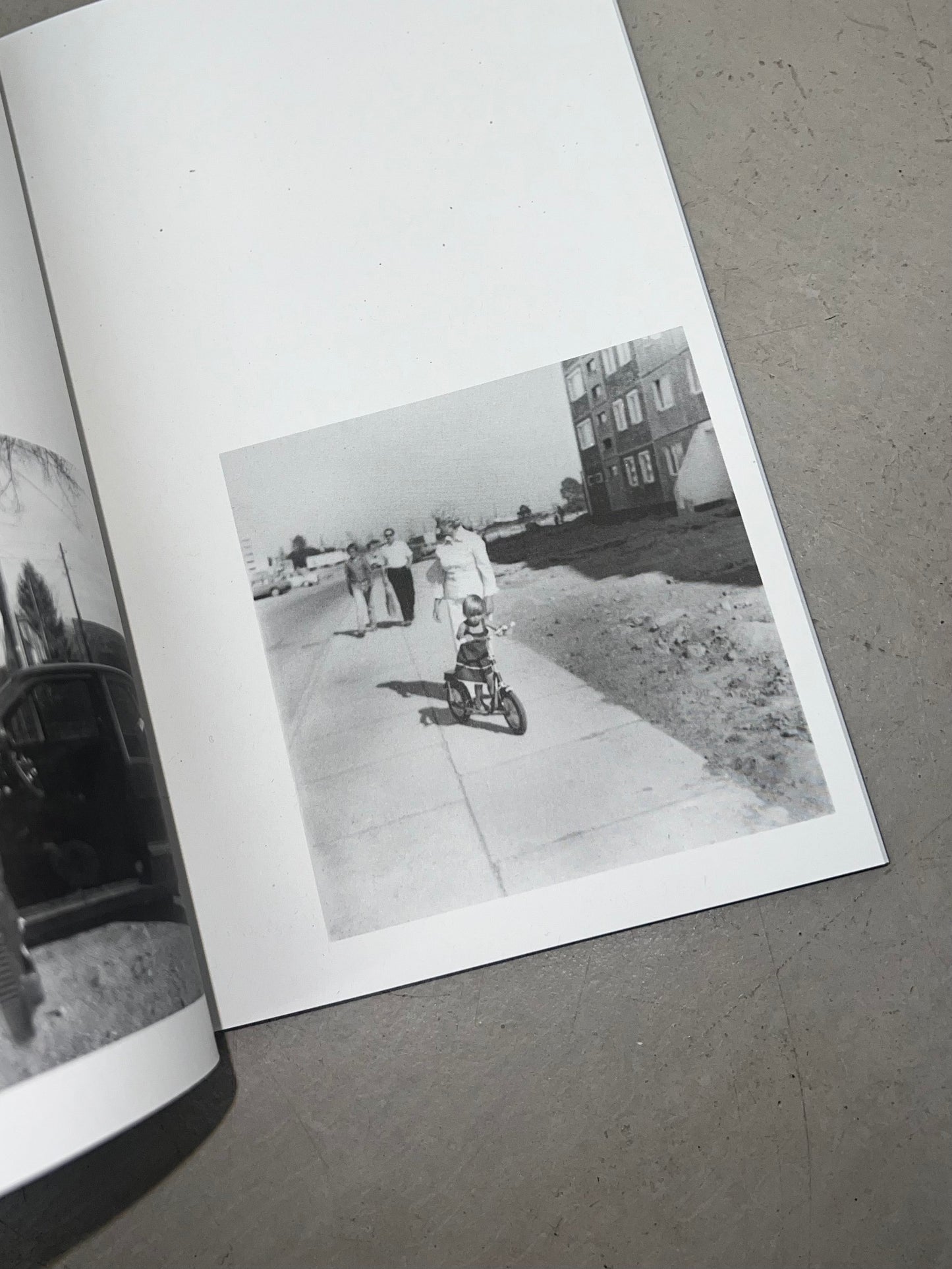 Due Magneti - A. Herms (Possible Books)